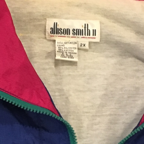 Vintage Embroidered Windbreaker - Picture 4 of 4